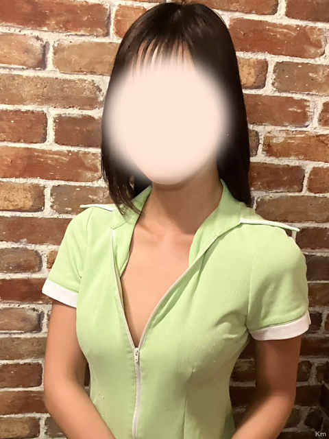   �،�����